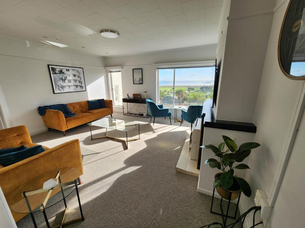 Appartamento Art Deco Beauty On The Bay Hill Timaru Esterno foto
