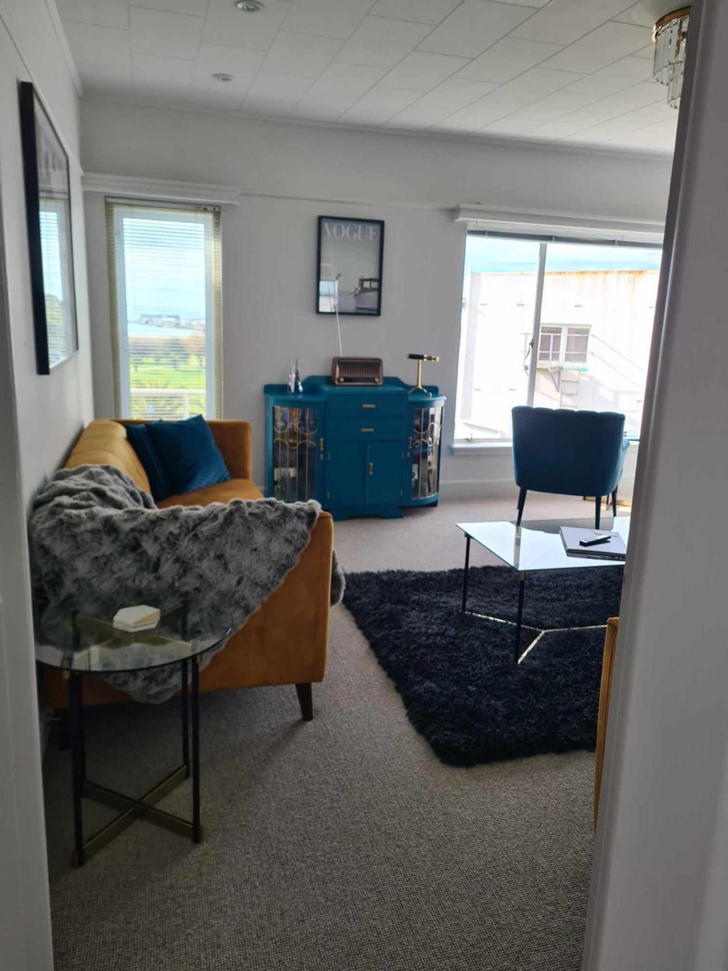 Appartamento Art Deco Beauty On The Bay Hill Timaru Esterno foto